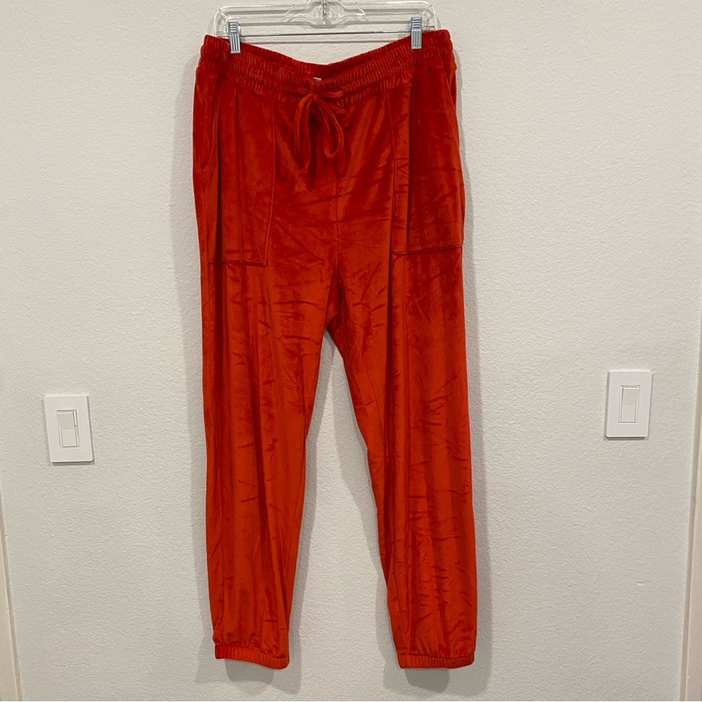 Charter club red velour sweatpants NWT XL